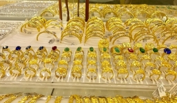 Bảng giá vàng hôm nay mới nhất ngày 3/8: Biến động bất thường ngay đầu tháng