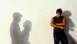 Phát hiện bạn gái có bầu với người khác, thanh niên còn được cảm ơn vì 'nuôi hộ vợ'