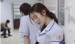 Nữ sinh trường y khiến dân mạng 'phát sốt' với bức ảnh chụp lén sau ca trực