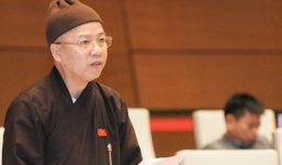 Thượng tọa Thích Thanh Quyết làm thầy giáo giới sư trụ trì chùa Ba Vàng