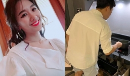 Trấn Thành mặc quần Hari Won vào bếp nấu ăn giữa đêm gây 'sốt'