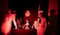 Tú Hảo gặp hiện tượng lạ khi quay phim về Kumathong