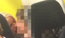 Nữ hiệu trưởng và nam sinh hôn nhau trên tàu gây 'sốc'