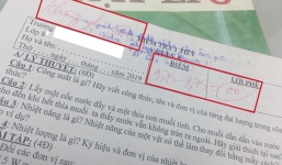 Bài kiểm tra bị hạ từ 9,75 xuống 0 điểm vì quên ghi tên xôn xao MXH