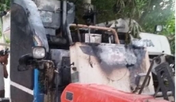 Làm rõ nghi vấn máy gặt của dân bị kẻ xấu phóng hỏa giữa đêm