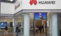 Huawei dùng hệ điều hành Aurora của Nga để 'đáp trả' lệnh trừng phạt của Mỹ