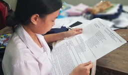 Một thí sinh dự thi THPT Quốc gia 2019 với bộ đề in trên giấy A3