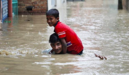 13 du khách Việt Nam bị mắc kẹt trong mưa lớn, sạt lở ở Nepal