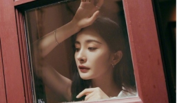 Hậu ly hôn Dương Mịch quyến rũ trong bộ ảnh mới nhưng lộ yếu điểm ai cũng xót xa