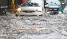 Dự báo thời tiết mới nhất hôm nay 4/8: Hà Nội mưa lớn, ngập sâu