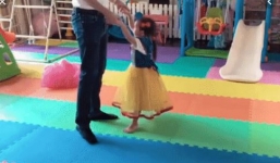 Tăng Thanh Hà quyết 'chơi lớn' sau sự cố lộ mặt con gái