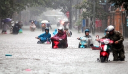 Dự báo thời tiết mới nhất hôm nay 22/8: Hà Nội vẫn mưa lớn