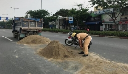 Hàng loạt Facebook mạo danh CSGT đăng tin sai sự thật