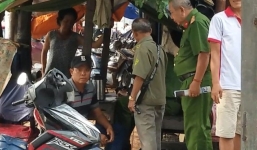 Tá hỏa phát hiện người đàn ông đột tử bên đường