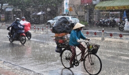 Miền Bắc sắp đón mưa dông