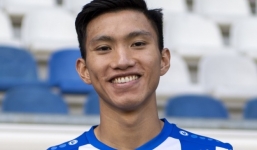 Đoàn Văn Hậu chờ đội hình Heerenveen đấu Zwolle ngày 6/10
