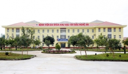 Cặp bé gái song sinh tử vong sau khi tiêm vắc-xin viêm gan B