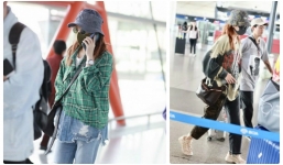 Triệu Vy nghiện phong cách bụi bặm chốn phi trường