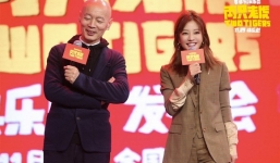 Triệu Vy bất ngờ hóa 'soái tỷ' trong lần tái xuất mới nhất