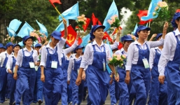 Quốc hội chốt tuổi nghỉ hưu, thêm ngày nghỉ dịp 2/9