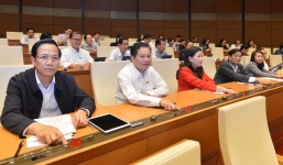 Chính thức bỏ chế độ viên chức suốt đời từ 7/2020