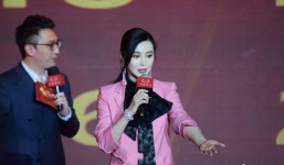 Diện đồ hồng, Phạm Băng Băng phá chuẩn quy tắc về thời trang