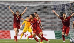 Chính phủ tặng mỗi nữ cầu thủ 100 triệu đồng