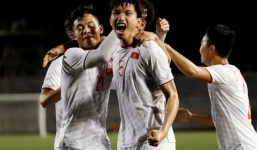 Đoàn Văn Hậu hóa 'người hùng' trên báo Hà Lan, CLB Heereveen không khỏi tự hào