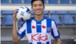 Báo Hà Lan hoài nghi về màn ra mắt gây sốt của Văn Hậu