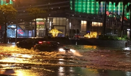 Hiện tượng mưa đá, mưa rào mùng 1 Tết báo hiệu điều gì?