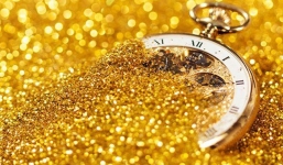 Tin tức giá vàng 24h hôm nay 10/2: Im ắng chờ lên đỉnh