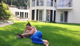 Thu Minh lộ 'bộ sưu tập biệt thự triệu đô' hậu tặng túi sịn xò cho Trấn Thành