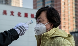 Sự thật về số nhân viên y tế Trung Quốc bị nhiễm virus corona được hé lộ