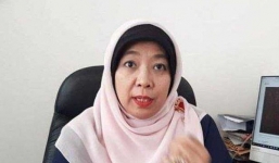 Thành viên UB Bảo vệ trẻ em bị 'ném đá' vì phát ngôn phụ nữ đi bơi có thể mang thai