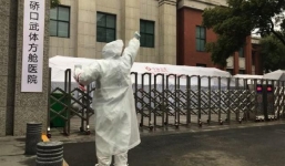 Bệnh viện dã chiến đầu tiên ở tâm dịch Vũ Hán đóng cửa