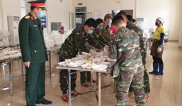 Cận cảnh bên trong khu cách ly ca nghi nhiễm virus corona ở Hà Nội