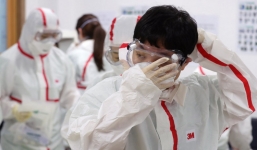 Hàng loạt y tá Hàn Quốc bỏ việc do ca nhiễm virus corona tăng nhanh