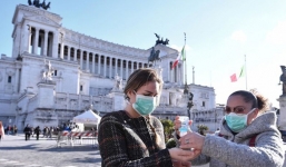 Chống 'giặc' Covid-19: Cần một thế giới phải đồng lòng và chung tay