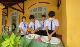 Cần Thơ bất ngờ thay đổi lịch học trong đêm