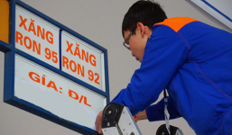 Tin tức giá xăng dầu 24h mới nhất hôm nay 24/3: Bất ngờ tăng nhẹ