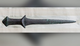 Phát hiện kiếm cổ 5.000 năm và bí mật ẩn giấu khó tin bên trong