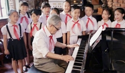 Cha đẻ của 'Đội ca', nhạc sĩ Phong Nhã qua đời ở tuổi 96