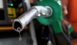 Tin tức giá xăng dầu mới nhất hôm nay 14/4: Giảm sâu chạm đáy