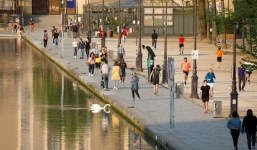 5 điều kiện lý tưởng gỡ bỏ cách ly toàn xã hội