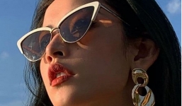 ChiPu khoe ảnh sống ảo nhưng 'méo mặt' vì bị bóc mẽ loạt lỗi makeup