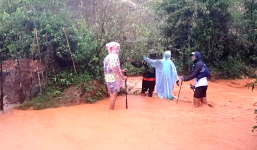 Chạy Marathon, một vận động viên bị nước cuốn tử nạn