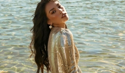 Chân dài được siêu xe Đặng Lê Nguyên Vũ đón đưa 'phơi mình' trên biển, nhan sắc gây chú ý