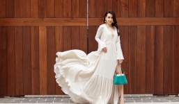 Lưu Hương Giang hờ hững khoe vòng 1 nóng bỏng, lại còn thêm dòng trạng thái khiêu khích