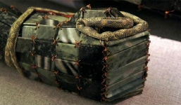 Phát hiện 27 ngôi mộ cổ bí ẩn của 'giới quý tộc': Hài cốt phủ đầy ngọc quý