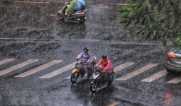 Tin thời tiết mới nhất hôm nay 11/8: Hà Nội mưa rào chiều tối